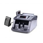 Money counting machine - digital display and control buttons - C01