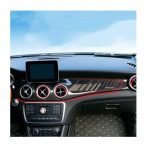 ⁦غطاء تزيين تابلوه السيارة متوافق مع سيارات مرسيدس GLA - CLA - A-class - B-class من موديل 2016 الى 2019 - لون كاربون في خط احمر⁩ - الصورة ⁦4⁩