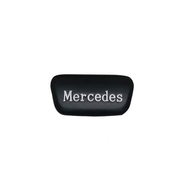 شعار لطارة السيارة  من Mercedes  لمرسيدس New C Class 2016-2019 ( قصيرة ) / لون اسود