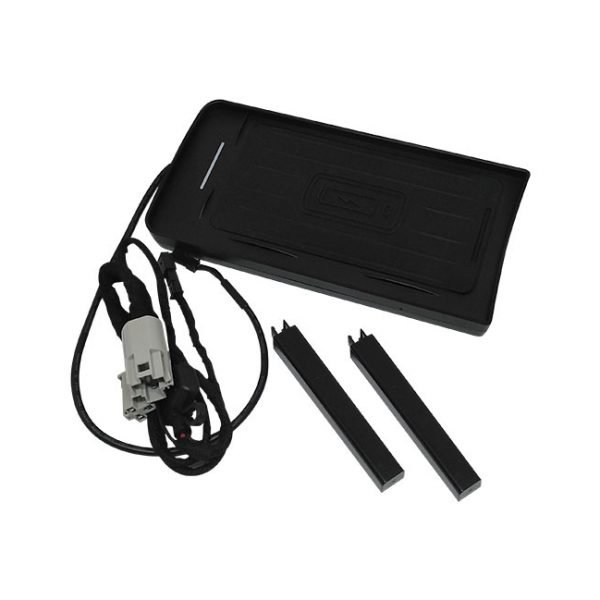 Wireless charger for Range Rover Sport from 2018 to 2020 model to charge all mobiles that charge wirelessly