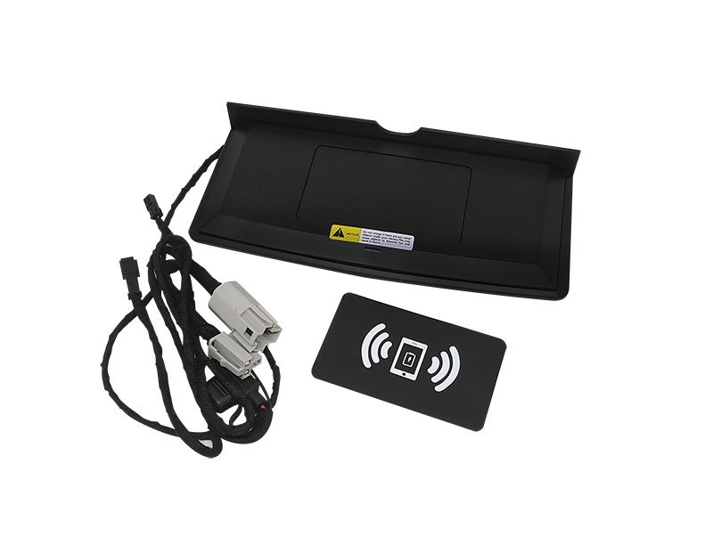 vgcjfj (1) Wireless charger for Range Rover Sport from 2013 to 2017 model to charge all mobiles that charge wirelessly - Image 1