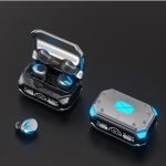 ⁦ايربودز رياضية تعمل باللمس مقاومة للماء شاشة LED بها باور بانك داخلي بالاضافة الي مؤشر رقمي - V5.3 / موديل M41⁩ - الصورة ⁦2⁩
