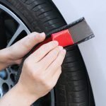 Adhesive accessory to decorate car edges - 1.5 Meters long / LLK model - Carbon color - Image 2