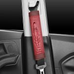 ⁦2 قطعة كفر حزام الامان للسيارة من الجلد مناسب لجميع السيارات علي شكل تمساح / موديل GTC100 - لون احمر⁩ - الصورة ⁦3⁩